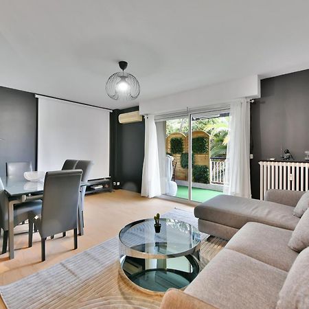 Le Sun Valley - Videoprojecteur Et Terrasse Zen Cannes Luaran gambar