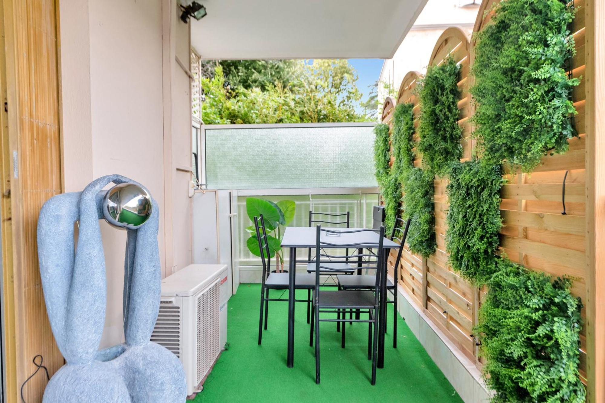 Le Sun Valley - Videoprojecteur Et Terrasse Zen Cannes Luaran gambar